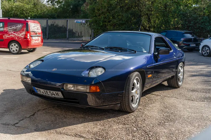 Porsche 928 GT