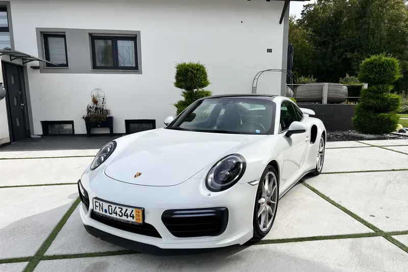Porsche 911 Turbo 991.2 aus 2. Hand Laufleistung 21.400km Lückenloses Scheckheft Gutachten Note 2 (2017)