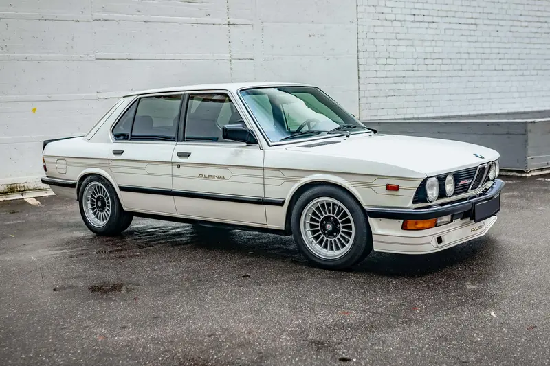 BMW Alpina B10 E28 3.5 No. 12 of 77 units Alpine White (1985)