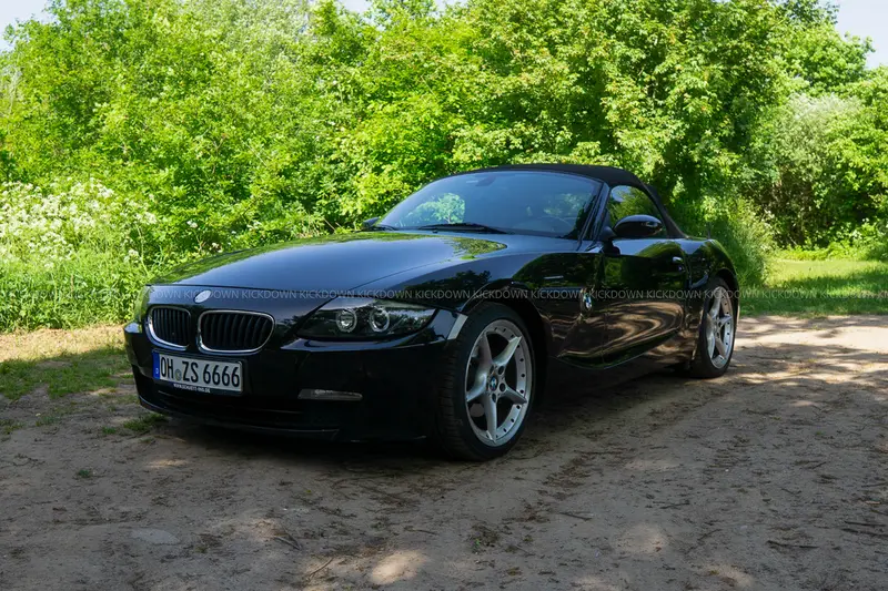 BMW Z4 2.0i Roadster E85 (2006), frischer Service, Handschalter, sehr gepflegt
