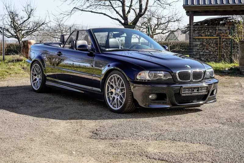 BMW E46 M3 Cabrio mit CSL-Felgen Vollausstattung Harman Kardon Paket BMW-Werkstattservice (2005)