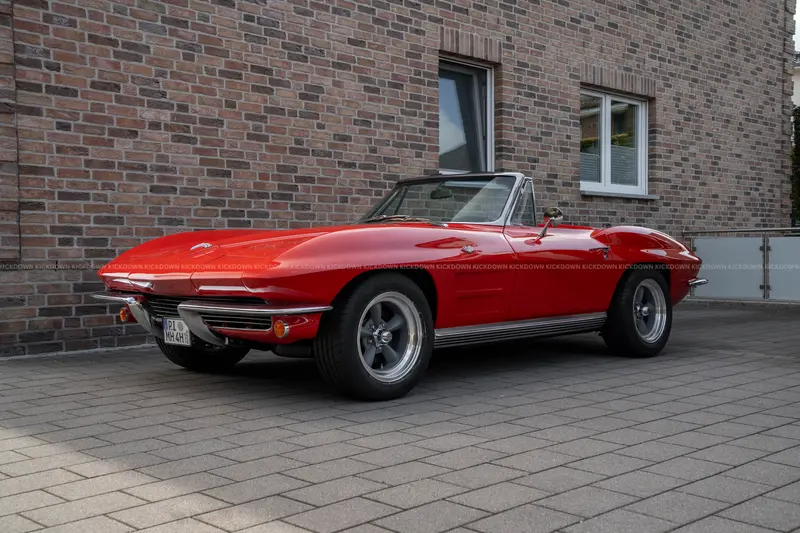 1964 Chevrolet Corvette C2 Stingray Convertible, restored, engine rebuilt and transmission overhauled, rated 2+