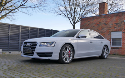 Audi S8 from Japan, VAT deductible, very well maintained overall condition (2013)