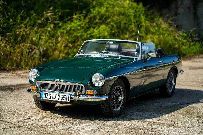 MG B Roadster (1978), British Racing Green, Wertgutachten 2+, Overdrive, sehr guter Zustand