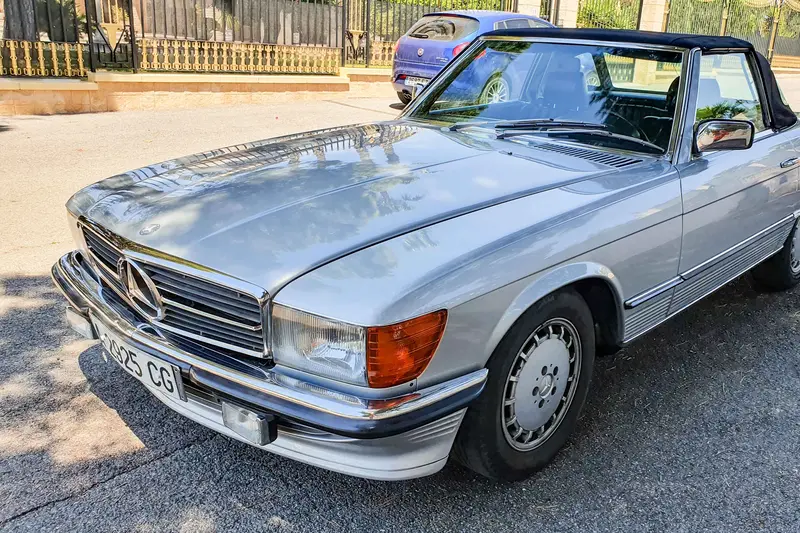Mercedes-Benz R107 280 SL (1985)