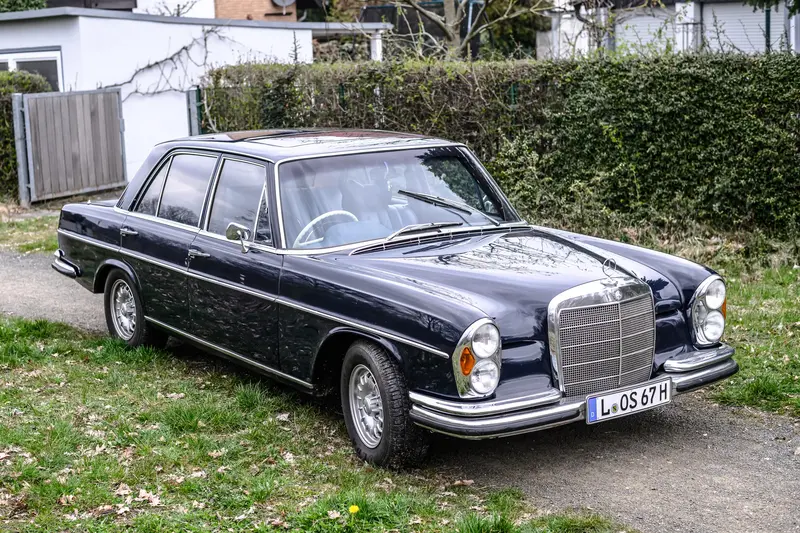 Mercedes-Benz W108 250 SE in Dunkelblau aus 3. Hand Unfallfrei Aktueller TÜV Teilrestauriert (1967)