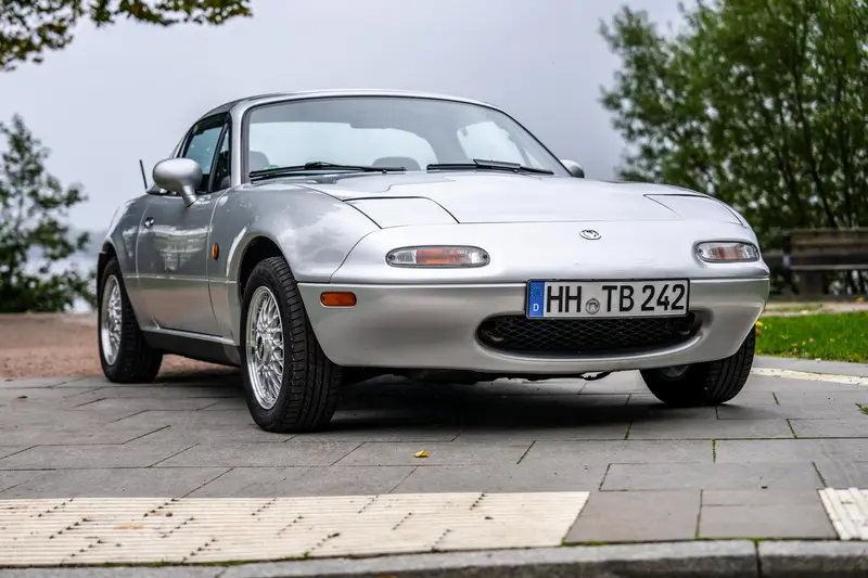 Mazda MX-5 NA 1.8 Silver Stone Metallic OEM BBS Schmiedefelgen (1994)