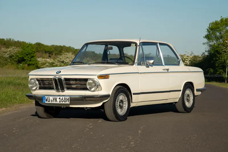 BMW 2002 (1971) in Charmonix, Karosserie komplett restauriert, Motor revidiert, mit H-Kennzeichen