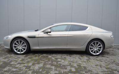 Aston Martin Rapide V12 5.9 Sportsitze Silberblond Metallic (2010)