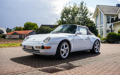 Porsche 911 993 Carrera Cabriolet (1998), Umrüstung auf EU-Spezifikationen, erst 101.904 Kilometer, Servicehistorie bei Porsche