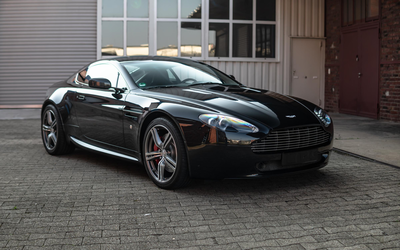 Aston Martin V8 Vantage N400 Checkbook Maintained No. 104 of 240 Limited Edition (2008)