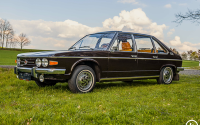 Tatra 613 1/264 aus DDR extrem seltenes Fahrzeug mit toller Historie Schiebedach (1978)