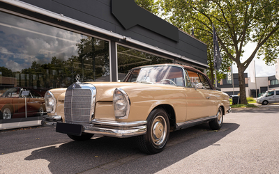Mercedes-Benz W111 220 Seb Cabrio Restauriert mit Neuwagenrechnung und Motorrevision Note 2 (1963)