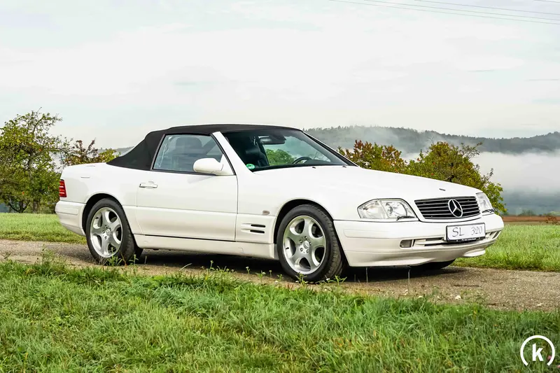 Mercedes-Benz R129 320SL Only 11,400 kilometres Original condition rare collector's item (1999)