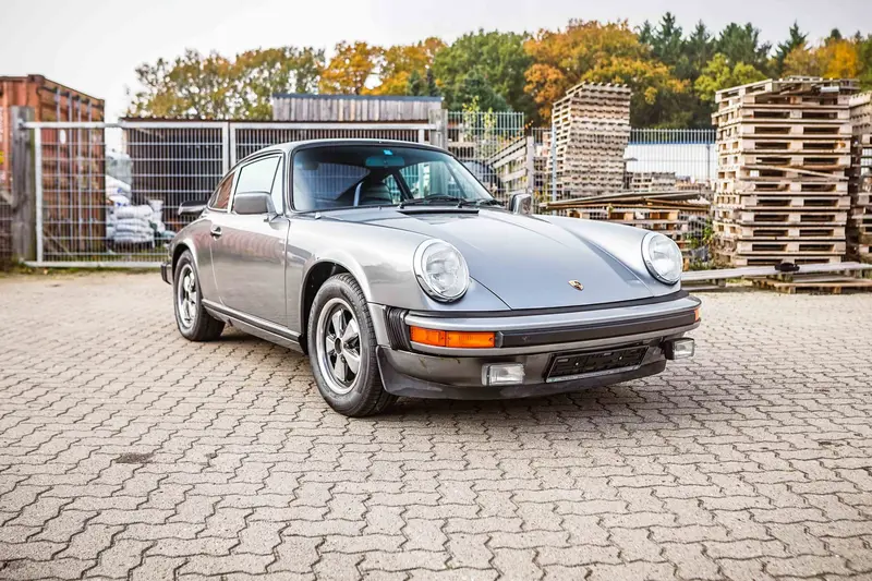 Porsche 911 S Coupé 2,7l Smallbody schmale Karosse mit Flügel Schiebedach 16t mi (1977)