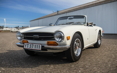 Triumph TR6 Double Carburetor 104PS 49,000 mi History (1971)