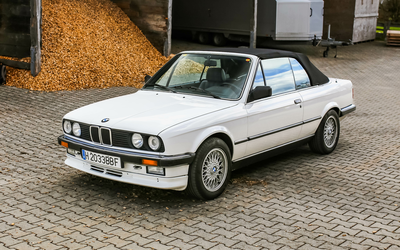 BMW E30 320i Cabrio Rostfrei (1988)