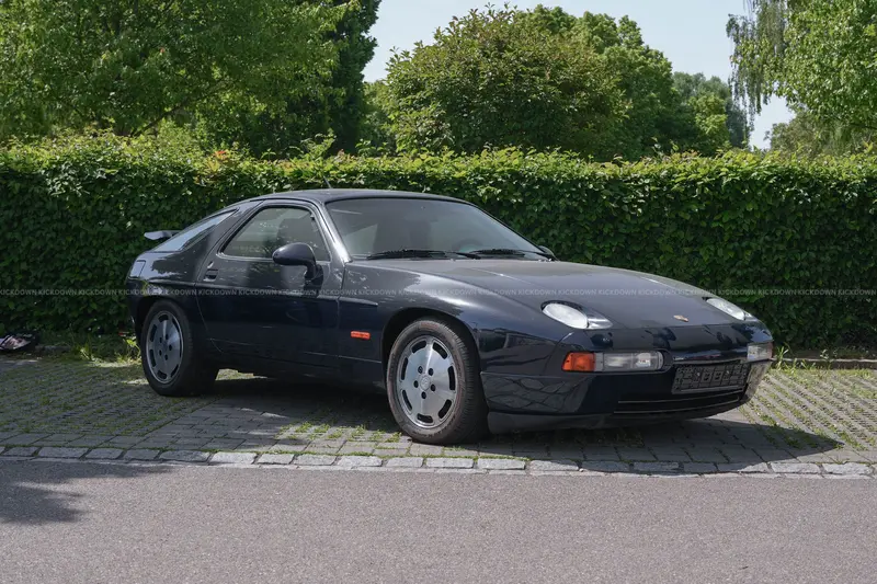 Porsche 928 S4 (1990), Japan-Import, sehr gut erhaltener Originalzustand, erst 44.738 Kilometer