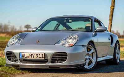 Porsche 911 996 Turbo Coupé lückenloses Scheckheft Keramikbremse nur 58.000 km Laufleistung (2004)