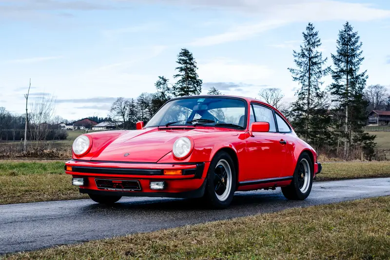 Porsche 911 SC, engine overhauled, 204 hp, €20,000 invested (1982)