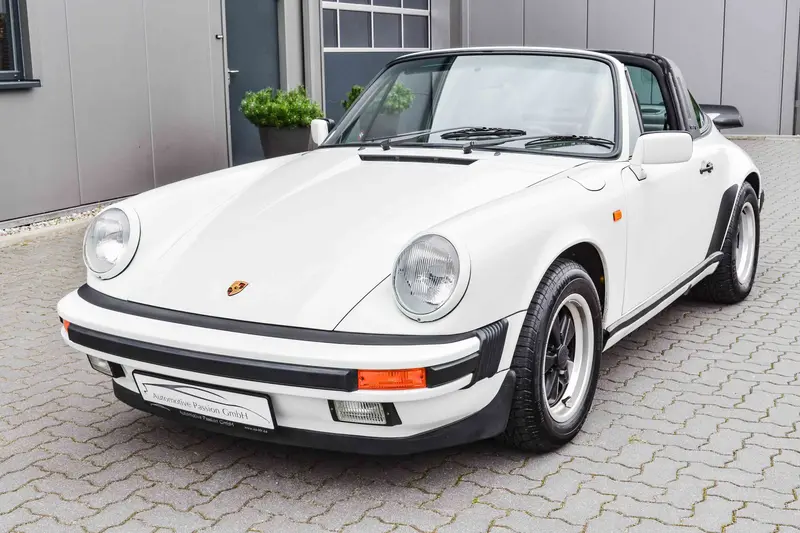 Porsche 911 3.2 Targa 2. Hand G50 Top Zustand (1986)