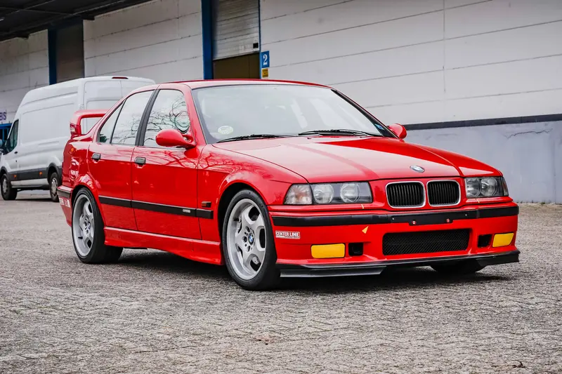 BMW M3 E36 Motorsport-Umbau 2. Hand Überrollkäfig Inspektion (1995)